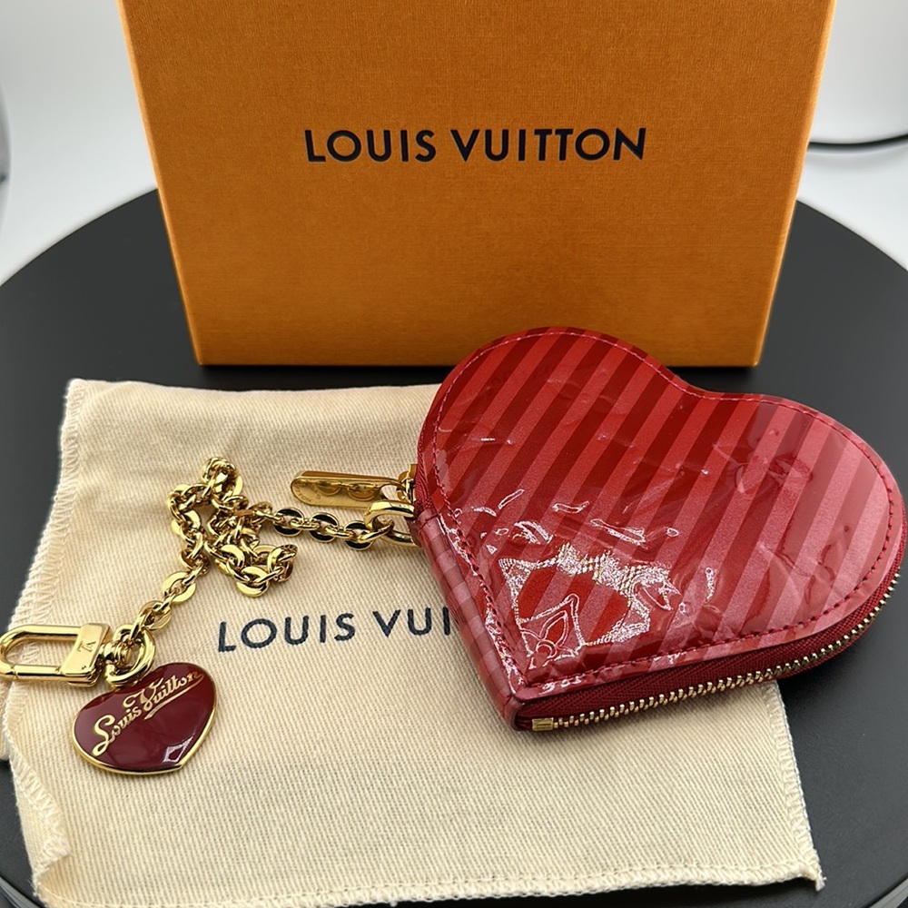 Louis Vuitton Vernis Rayures Coeur Heart Coin Purse Authentic Limited Edition - Picture 12 of 14